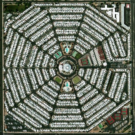 Modest Mouse: Strangers to Ourselves [CD]