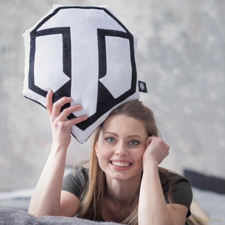 WP Merchandise - World of Tanks Pillow, White 42 cm