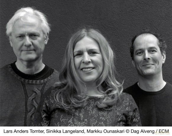Sinikka Langeland: The Half-Finished Heaven [CD]