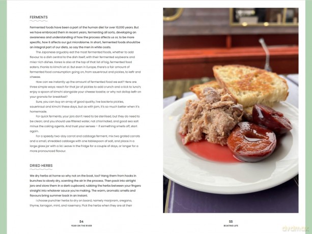 A Year on the River: A Boater's Guide to Growing, Foraging, Storing and Cooking - Fiona Sims [KSIĄŻKA]