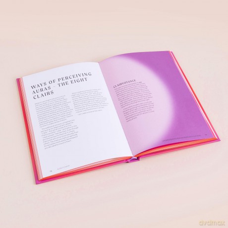 Aura Power: A guide to healing, energy and enhancing your outer glow - Sushma Sagar [KSIĄŻKA]