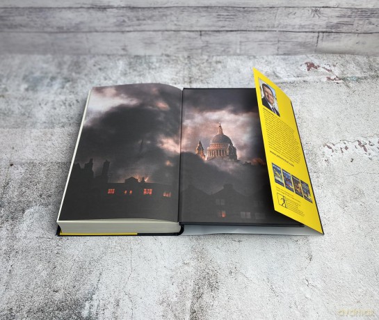 Blitz: When World War Two Came Home - John Nichol [KSIĄŻKA]