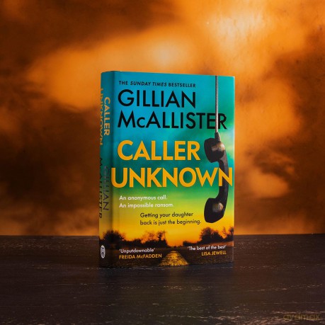 Caller Unknown - Gillian Mcallister [KSIĄŻKA]