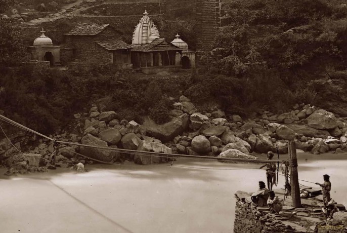 Colonial Views of India: Photographs by Eugene Clutterbuck Impey - Mal Kumbera Landrus [KSIĄŻKA]