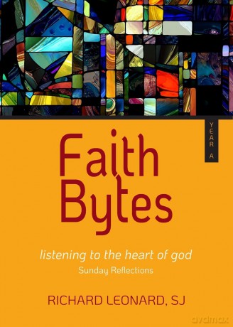 Faith Bytes: Listening to the Heart of God - Sj Richard Leonard [KSIĄŻKA]