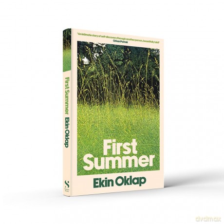 First Summer - Ekin Oklap [KSIĄŻKA]