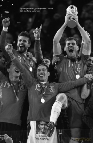 Glittering Prize: The Story of The FIFA World Cup Volume III, 2006-2022 - O [KSIĄŻKA]