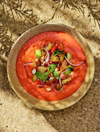 High Fibre Heroes: THE INSTANT SUNDAY TIMES BESTSELLER. How to turn 12 everyday vegetables into 100 joyful, health-boosting recipes - Fearnley-Whittingsta [KSIĄŻKA]
