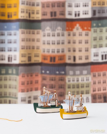 Knit The City Building Blocks: Mix and match knitting charts for iconic city buildings - Jake Henzler [KSIĄŻKA]
