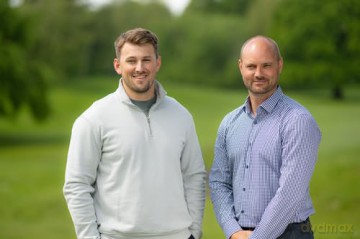 Lawns: A new guide to lawn care for 2026, teaching you how to mow, maintain and perfect your grass - Luke Taylor [KSIĄŻKA]