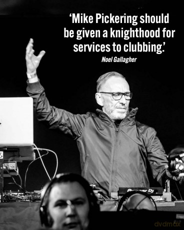 Manchester Must Dance: A Life of Music, Madness and Moving on Up - Mike Pickering [KSIĄŻKA]