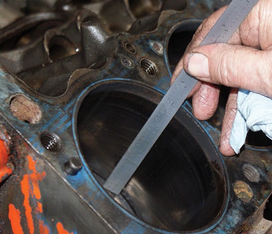 Mopar Small-Block LA-Series Engines 1964-1991: How to Rebuild - Larry Shepard [KSIĄŻKA]
