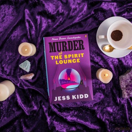 Murder At The Spirit Lounge - Jess Kidd [KSIĄŻKA]