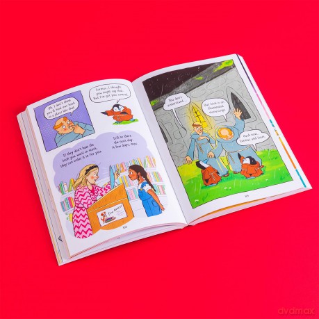 Pablo and Splash: Viking Voyage: The hilarious NEW kids' graphic novel in the series about time-travelling penguins - Sheena Dempsey [KSIĄŻKA]