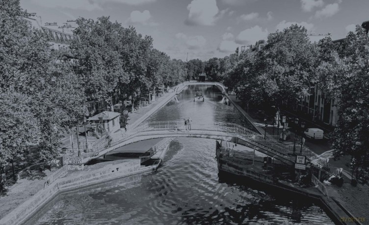 Paris: New Mags City Guide - Mads Arlien-Soborg [KSIĄŻKA]