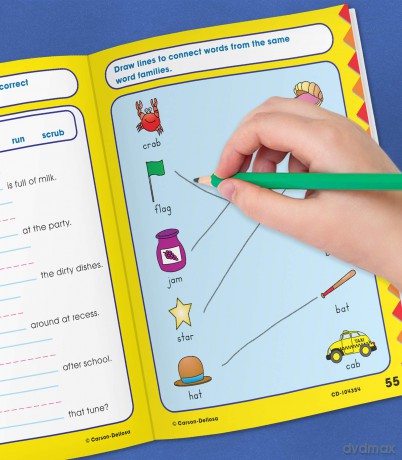 Phonics for First Grade, Grade 1: Gold Star Edition (Home Workbooks: Gold Star Edition) - Carson Education [KSIĄŻKA]