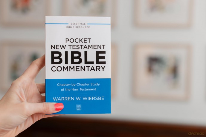 Pocket New Testament Bible Commentary: Chapter-by-Chapter Study of the New Testament (Nelson's Pocket Reference Series) - Warren Wiersbe [KSIĄŻKA]