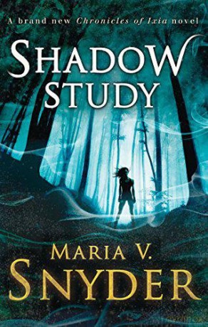 Shadow Study - Maria V Snyder [KSIĄŻKA]
