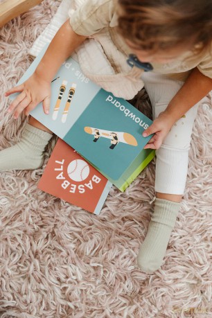 Snow Baby: Board Book for Early Learners (Let's Go! Baby) - Danielle, Il Wilson [KSIĄŻKA]