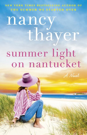 Summer Light on Nantucket: A Novel - Nancy Thayer [KSIĄŻKA]