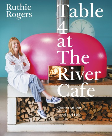 Table 4 at The River Cafe - Rogers Ruthie [KSIĄŻKA]