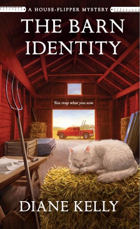 The Barn Identity: A House-Flipper Mystery: 8 - Diane Kelly [KSIĄŻKA]