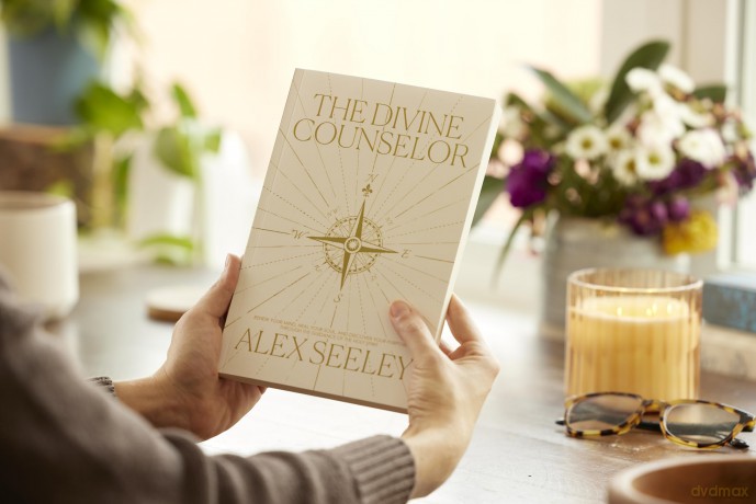 The Divine Counselor: Renew Your Mind, Heal Your Soul, and Discover Your Purpose Through the Guidance of the Holy Spirit - Alex Seeley [KSIĄŻKA]