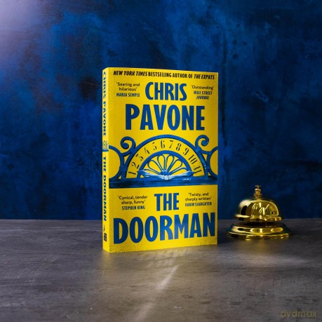 The Doorman: The must-read thriller for 2026 from the New York Times bestseller, 'hard to put down and harder to forget.' - Chris Pavone [KSIĄŻKA]