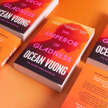 The Emperor of Gladness: Discover the Sunday Times bestseller about chosen family and second chances, one of 2026's most powerful new reads - Ocean Vuong [KSIĄŻKA]