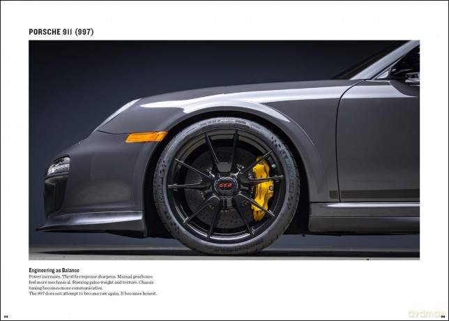 The Essence of Porsche 911: Unfolded - Sharon Kleinman [KSIĄŻKA]