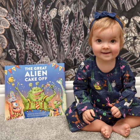 The Great Alien Cake Off: Children's Picture Book About What the Planets Are Really Made From! [KSIĄŻKA]