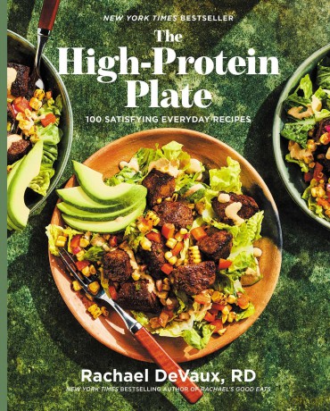 The High-Protein Plate: 100 Satisfying Everyday Recipes (A Cookbook) - Rachael Devaux [KSIĄŻKA]