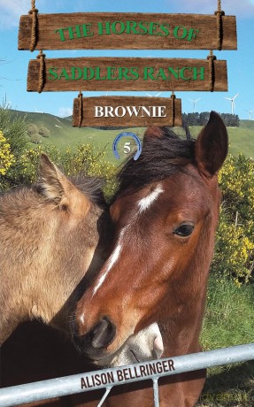 The Horses of Saddlers Ranch: Brownie: Book Five - Alison Bellringer [KSIĄŻKA]