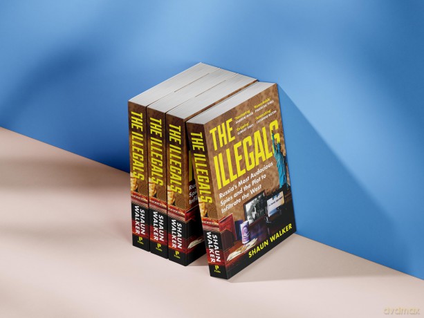 The Illegals: Russia's Most Audacious Spies and the Plot to Infiltrate the West - Shaun Walker [KSIĄŻKA]