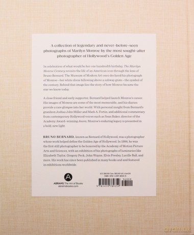 The Marilyn Monroe Century: From Norma Jeane to Icon-A Story in Photographs - Joshua John Miller [KSIĄŻKA]