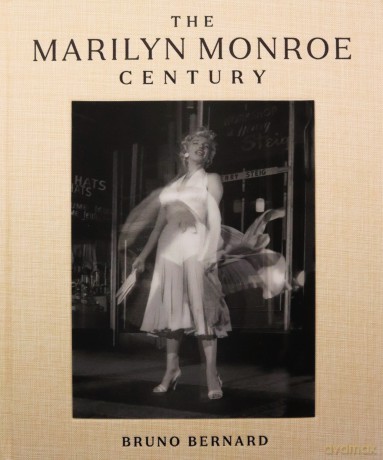 The Marilyn Monroe Century: From Norma Jeane to Icon-A Story in Photographs - Joshua John Miller [KSIĄŻKA]