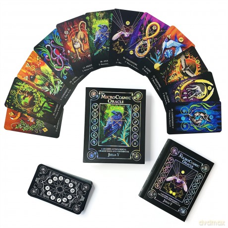 The MicroCosmic Oracle: A 60-Card Astrological Oracle (Oracle Kit Box Set with 60 Cards and Guide Book) - Julia Y [KSIĄŻKA]