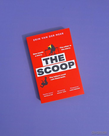 The Scoop: Don't miss bold and biting debut everyone is talking about in 2026, perfect for fans of The Devil Wears Prada - Erin Van Der Meer [KSIĄŻKA]