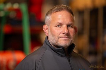 The Specialist: An extraordinary memoir of trauma and biohazard cleaning - Ben Giles [KSIĄŻKA]