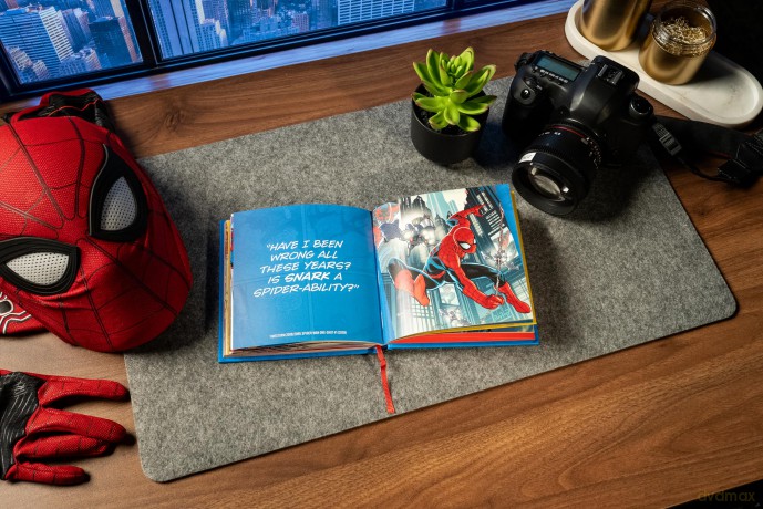The Wit and Wisdom of Spider-Man: Quotes and Life Lessons from Your Favorite Superhero - Robb Pearlman [KSIĄŻKA]