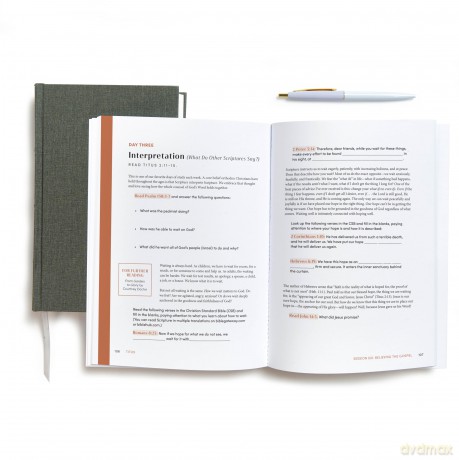 Titus - Bible Study Book With Video Access: Displaying the Gospel of Grace - Courtney; Be Doctor [KSIĄŻKA]