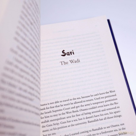 Upside-Down Love: A Memoir in Two Voices - Sari Bashi [KSIĄŻKA]
