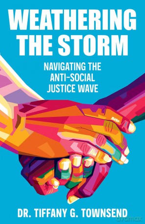 Weathering the Storm - Tiffany G Townsend [KSIĄŻKA]