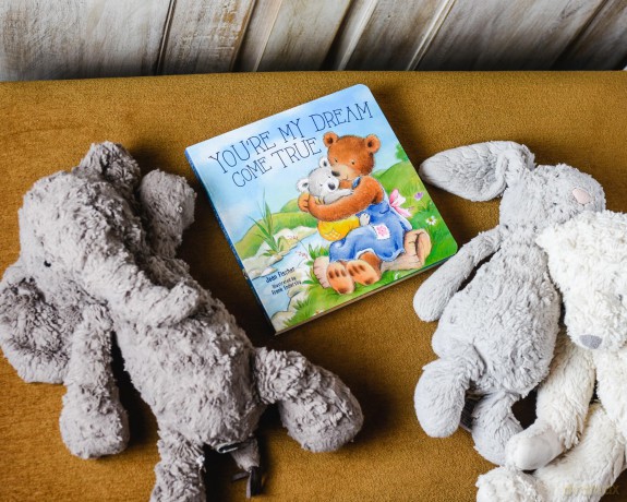 You're My Dream Come True: Building a Family Through Pregnancy, Adoption, and Foster (I Pray for You) - Jean Fischer [KSIĄŻKA]