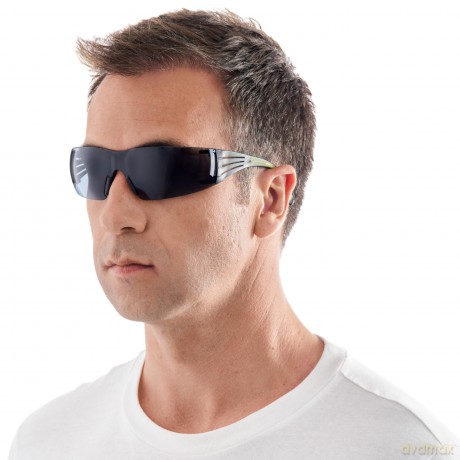 3m: 3M Schutzbrille SecureFit schwarz, grźn,