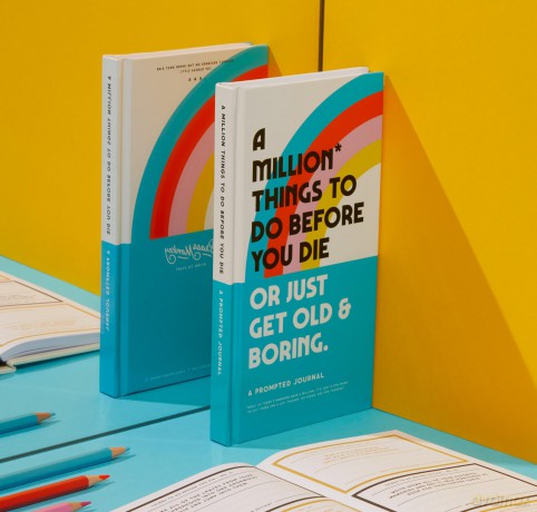 A Million Things to Do Before You Die Prompted Journal [KSIĄŻKA]