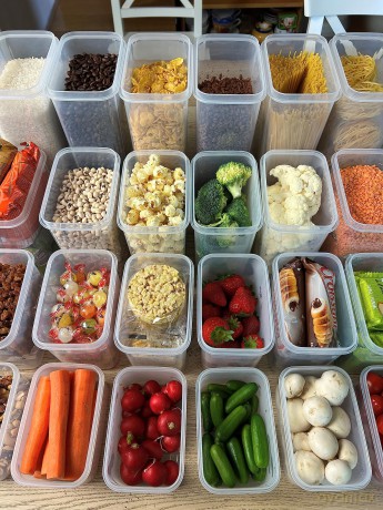 United Entertainment: Airtight Food Storage Container