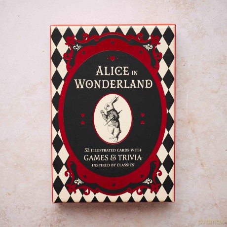Alice in Wonderland A Card and Trivia Game [KSIĄŻKA]