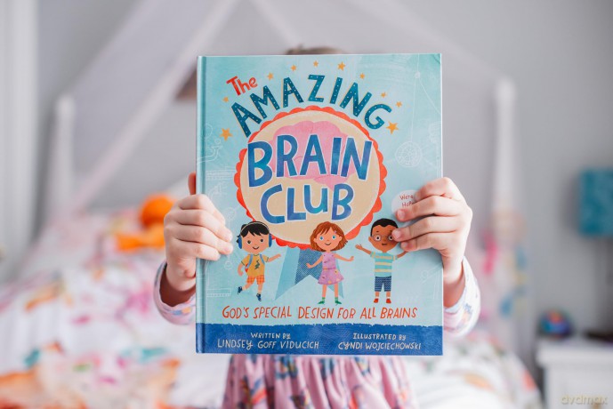 Amazing Brain Club Hb [KSIĄŻKA]