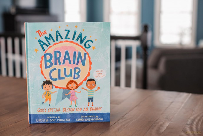 Amazing Brain Club Hb [KSIĄŻKA]